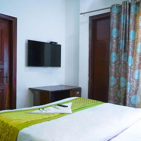 Deluxe Rooms In Jangpura New Delhi Bagian luar foto