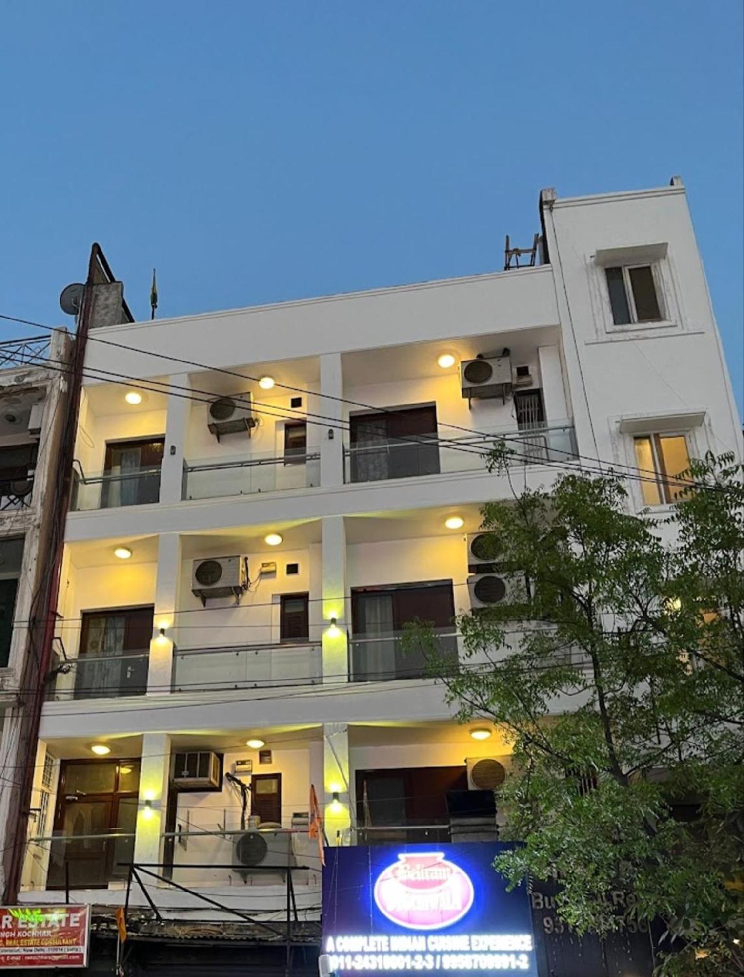 Deluxe Rooms In Jangpura New Delhi Bagian luar foto